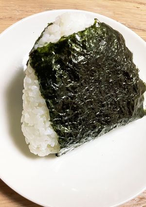 レンジで鮭おにぎり-レシピのメイン写真