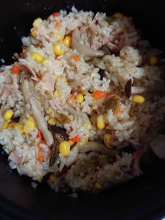 シメジとハムの炊飯器ピラフ-レシピのメイン写真