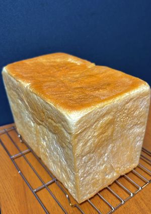 甘麹を使った角食パン。安い粉でも旨くなる-レシピのメイン写真