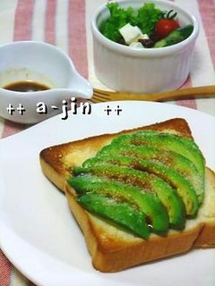 アボカドのトースト✿チーズわさび醤油-レシピのメイン写真