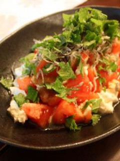 くずし豆腐のトマトと大葉たっぷりサラダ-レシピのメイン写真