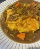 残ったカレーかけるだけ！カレーオムライス