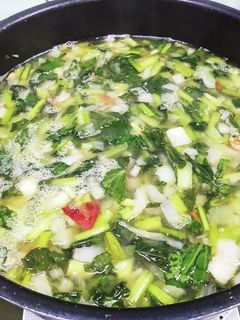 小松菜とさつまいもの味噌汁-レシピのメイン写真