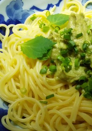 釜揚げスパゲティ・アボカドソース-レシピのメイン写真