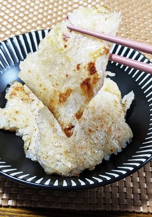 ライスペーパーでカリモチ♡おいも焼きご飯-レシピのメイン写真