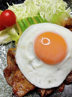 とろ〜り卵で食べるかんたんしょうが焼き-レシピのメイン写真