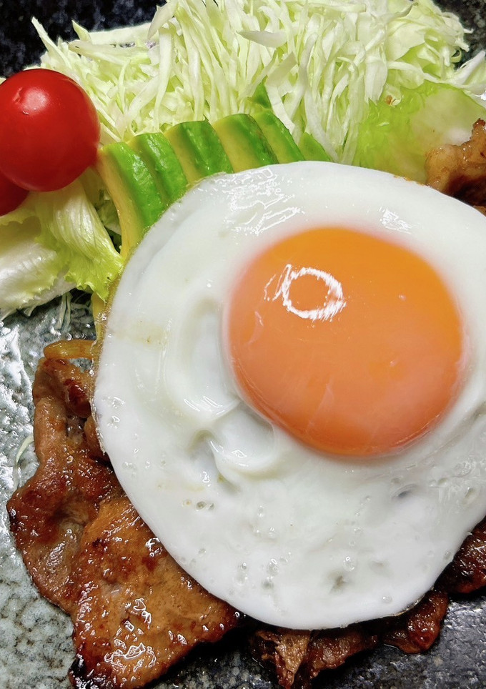とろ〜り卵で食べるかんたんしょうが焼き-レシピのメイン写真