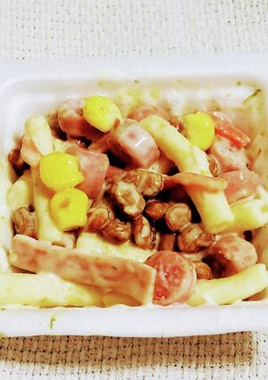 マカロニサラダ納豆ハムコーンソーセージ-レシピのメイン写真