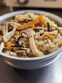 ひじきときのこの炊き込みごはん-レシピのメイン写真