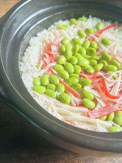 枝豆とカニカマの炊き込みご飯-レシピのメイン写真