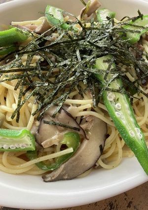 オクラとしいたけの塩麹レモンスパゲッティ-レシピのメイン写真