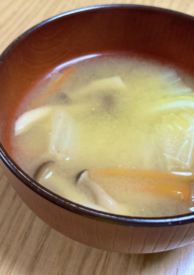 白菜とにんじんの味噌汁-レシピのメイン写真
