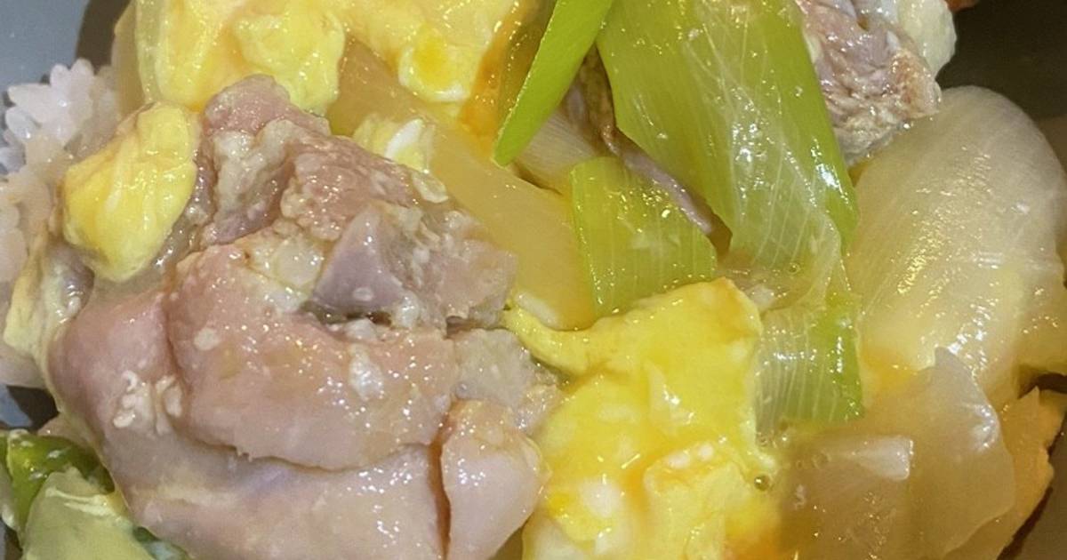 基本からアレンジまで!思わずつくりたくなる「鶏もも肉 塩麹 親子丼」のレシピ集 | クックパッド