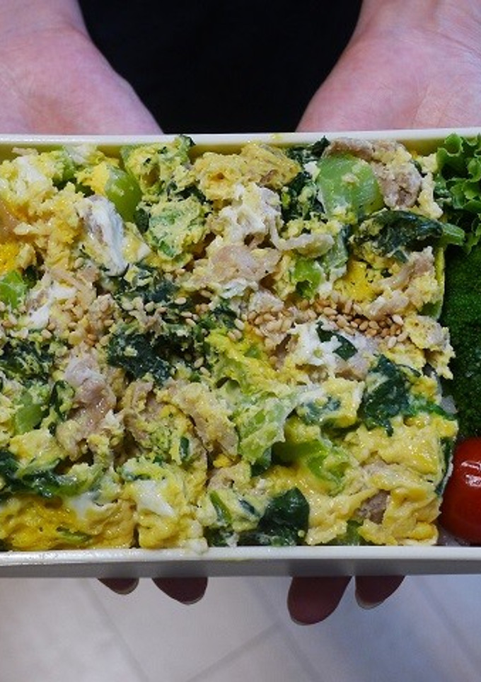 レンジ簡単★豚肉と小松菜の卵とじ丼弁当-レシピのメイン写真