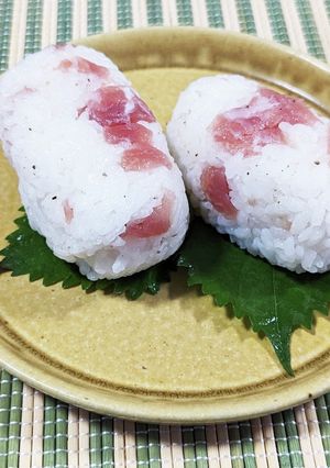 カマンベールと生ハム入！洋風パリおにぎり-レシピのメイン写真