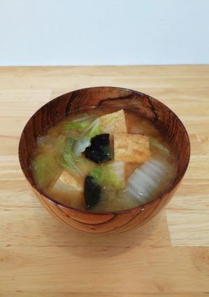 白菜と厚揚げのかんたん味噌汁-レシピのメイン写真