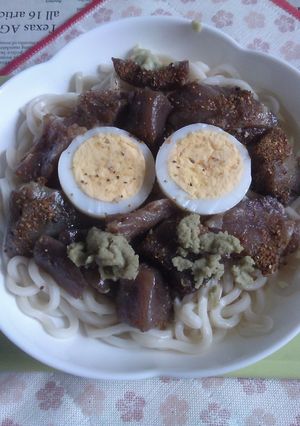 醤油うどん風冷やしうどん96ゆで卵マグロ-レシピのメイン写真