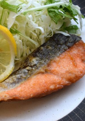 【給食】鮭のレモン風味-レシピのメイン写真