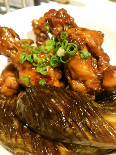 鶏手羽元となすの黒酢煮-レシピのメイン写真