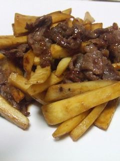 サツマイモと牛肉のオイスター炒め.*゜-レシピのメイン写真