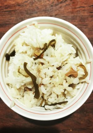 むきあさりと切り昆布油揚げ甘辛混ぜ込み飯-レシピのメイン写真