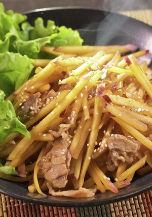 夢シルクと豚肉の甘辛炒め【食遺産】-レシピのメイン写真
