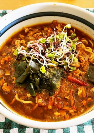 手作りスープの味噌ラーメン。濃厚八丁味噌-レシピのメイン写真