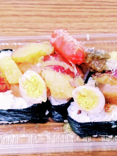 “サツマイモかしわ大根うずら卵おにぎり”-レシピのメイン写真