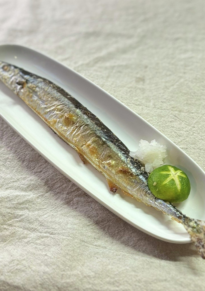 魚の尾ビレを焦がさないように焼く-レシピのメイン写真