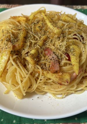 スパゲティ・サツマイモのペペロンチーノ-レシピのメイン写真