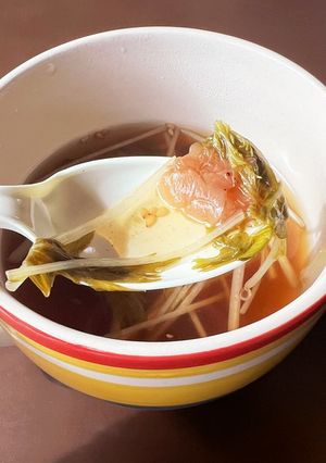 簡単！温まる水菜と梅干しのスープ-レシピのメイン写真