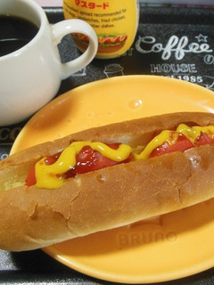 赤ウインナーのホットドッグ★喫茶店風-レシピのメイン写真