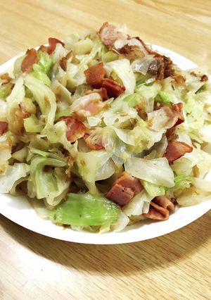 簡単☆キャベツとベーコンのおかか炒め-レシピのメイン写真