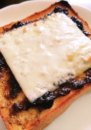 とろける海苔の佃煮チーズトースト-レシピのメイン写真