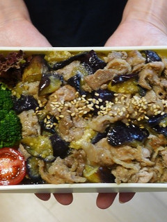 電子レンジで簡単★なすと豚肉の丼弁当-レシピのメイン写真