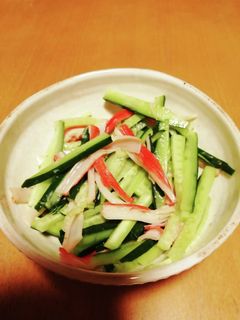 かにかまときゅうりのお手軽サラダ-レシピのメイン写真