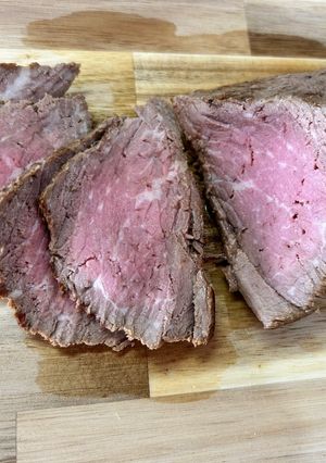焼いて放置するローストビーフ-レシピのメイン写真