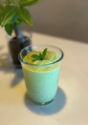 マスカットとアボカドとセロリのスムージー-レシピのメイン写真