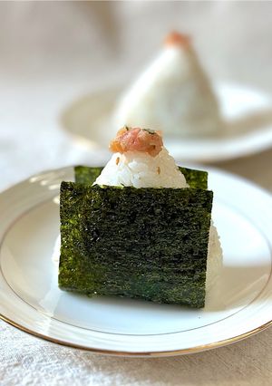 ねぎとろで♪生〜!ツナ♪パリおにぎり-レシピのメイン写真