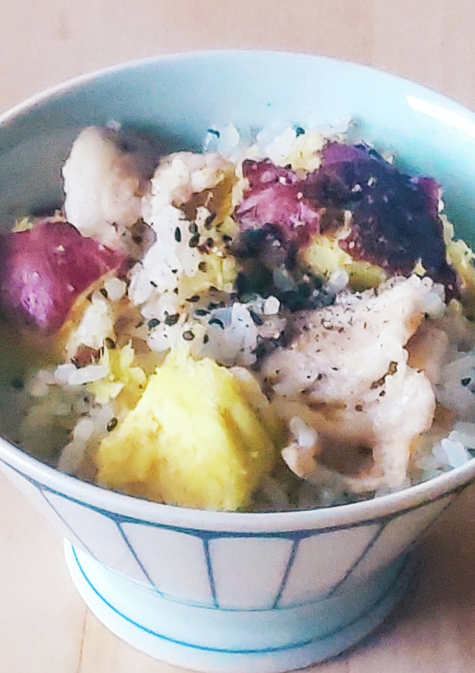丸ごとさつま芋と塩麹豚レモン炊き込みご飯-レシピのメイン写真