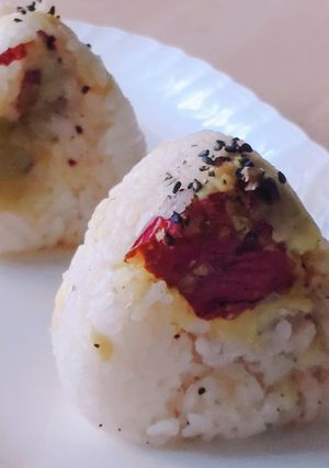 パリおにぎり★丸ごと薩摩芋と塩麹レモン豚-レシピのメイン写真