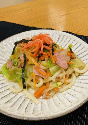 レンジで簡単、焼きうどん風　2人分-レシピのメイン写真