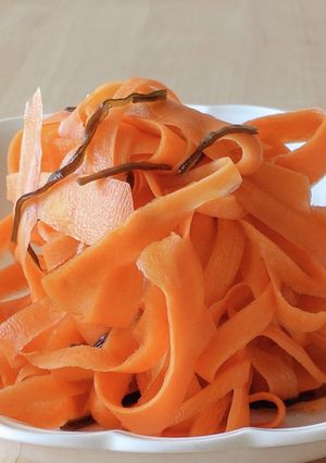 5分で副菜★無限人参★ピリ辛★お弁当-レシピのメイン写真