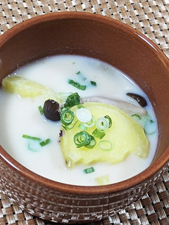 身体の芯から温まるクリーミーな豆乳みそ汁-レシピのメイン写真