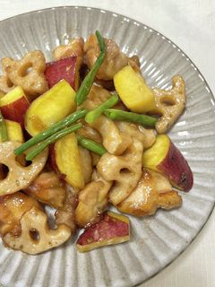 さつまいもと蓮根と鶏肉の甘酢炒め-レシピのメイン写真