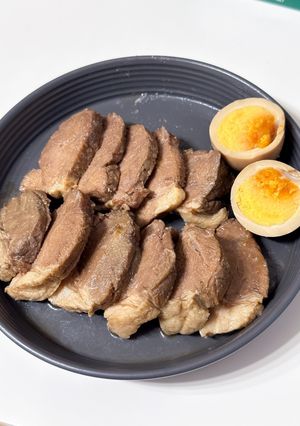 夫が大絶賛の炊飯器で豚肩チャーシュー-レシピのメイン写真