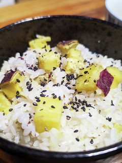 秋の味覚☆安くて簡単『さつま芋ご飯』-レシピのメイン写真