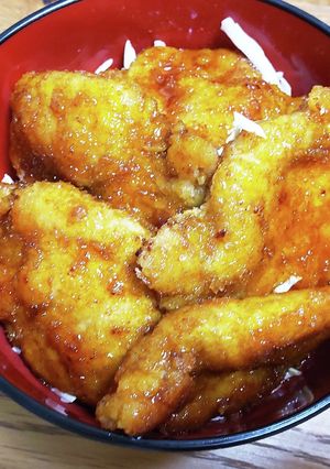 生姜焼き用豚肉で簡単ソースチーズカツ丼！-レシピのメイン写真
