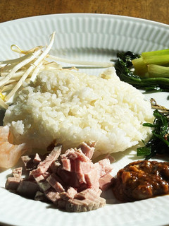 生春巻きにヒントを得た混ぜご飯-レシピのメイン写真