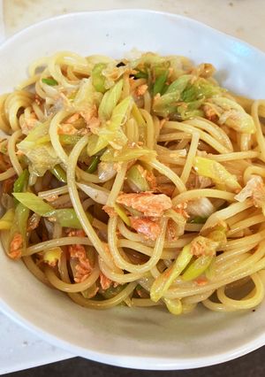鮭フレークと長ネギのペペロンチーノ-レシピのメイン写真